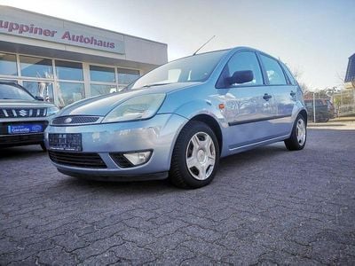 Gebraucht Ford Fiesta 101 PS (74 kW) 2005 Blau Kleinwagen