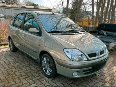 Gebraucht Renault Scénic 107 PS (78 kW) 2002 Van / Kleinbus