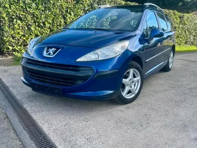 Gebraucht Peugeot 207 75 PS (55 kW) 2009 Blau Kombi