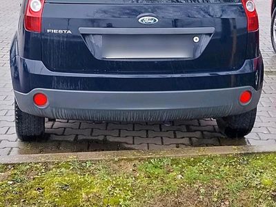 Gebraucht Ford Fiesta 70 PS (51 kW) 2006 Blau Kleinwagen