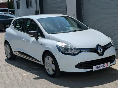 Gebraucht Renault Clio IV LIMITED 90 PS (66 kW) 2016 Weiß Kleinwagen