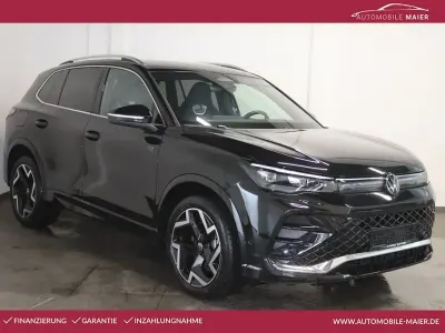 Gebraucht VW Tiguan R-line 150 PS (110 kW) 2025 Schwarz SUV