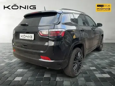 Gebraucht Jeep Compass Altitude 131 PS (96 kW) 2023 Schwarz SUV