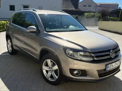 Używany VW Tiguan LOUNGE 150 KM (110 kW) 2015 Złoty SUV