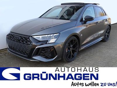Gebraucht Audi RS3 Sportback Ambiente 400 PS (294 kW) 2024 Kleinwagen