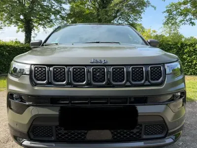 Gebraucht Jeep Compass 241 PS (177 kW) 2022 Grün SUV