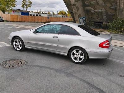 Mercedes 200