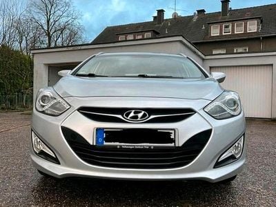 Usata Hyundai i40 166 CV (122 kW) 2013 Argento Berlina