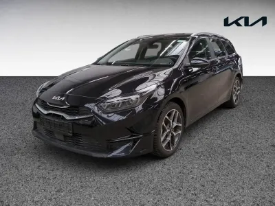 Gebraucht Kia Ceed Sportswagon Spirit 141 PS (103 kW) 2025 Schwarz Kombi