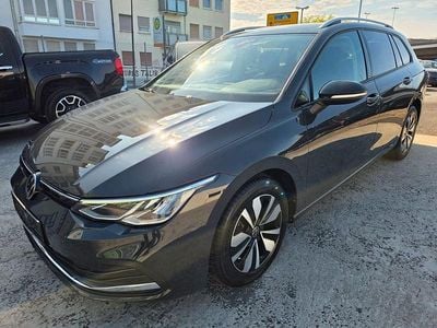 Gebraucht VW Golf VIII Move 110 PS (80 kW) 2024 Grau Kombi