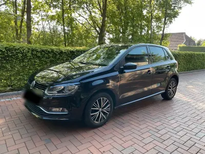 Gebraucht VW Polo Comfortline 75 PS (55 kW) 2017 Schwarz Kleinwagen