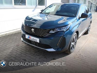 Gebraucht Peugeot 3008 Allure 224 PS (164 kW) 2021 Lackierung blau celebes/ klarl SUV