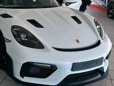Gebraucht Porsche 718 500 PS (367 kW) 2025 Weiß Coupé