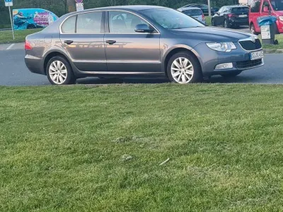 Gebraucht Skoda Superb Elegance 160 PS (117 kW) 2008 Grau Limousine