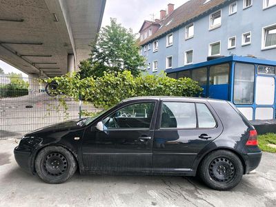 VW Golf IV