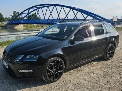 Gebraucht Skoda Octavia RS 184 PS (135 kW) 2020 Schwarz Kombi
