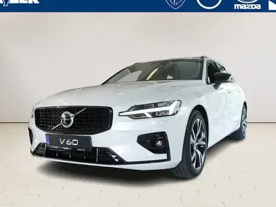 Gebraucht Volvo V60 Plus 197 PS (144 kW) 2024 Weiß Kombi