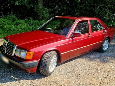 Usata Mercedes 190 122 CV (89 kW) 1992 Rosso Berlina