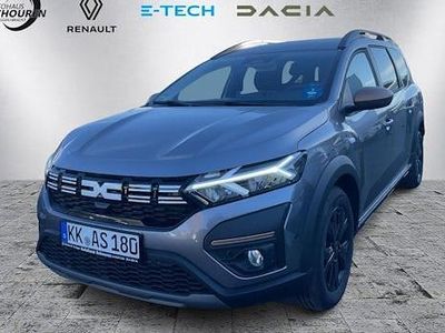 Nouă Dacia Jogger Extreme 101 CP (74 kW) 2025 Verde Monovolum