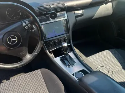 Gebraucht Mercedes CL220 150 PS (110 kW) 2007 Schwarz Coupé