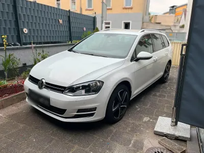 Gebraucht VW Golf VII LOUNGE 150 PS (110 kW) 2015 Weiß Kombi