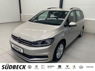 Gebraucht VW Touran Comfortline 122 PS (89 kW) 2024 Ivory silver metallic Van / Kleinbus