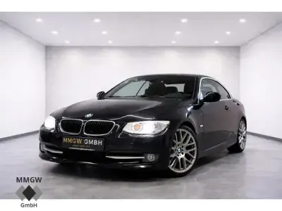 Usata BMW 318 Sport Line 143 CV (105 kW) 2012 Nero Cabrio