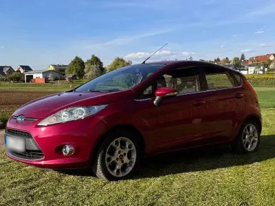 Gebraucht Ford Fiesta Titanium 82 PS (60 kW) 2012 Kleinwagen