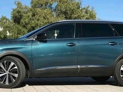 Gebraucht Peugeot 5008 Crossway 131 PS (96 kW) 2018 Grün SUV