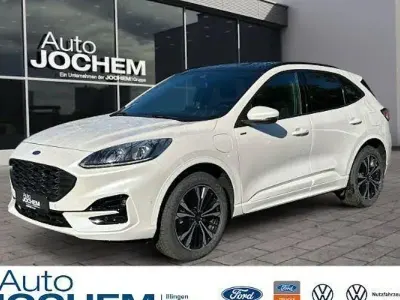 Second-hand Ford Kuga ST-Line X 224 CP (164 kW) 2022 Alb SUV
