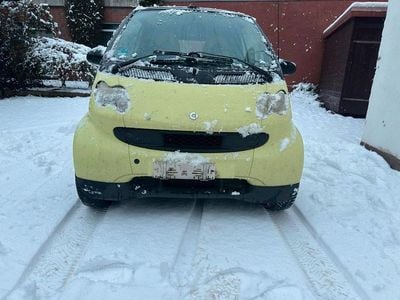 Gelb Gebraucht 2004 Smart ForTwo Cabrio Cabrio | 1.900 € (Fairer Preis)