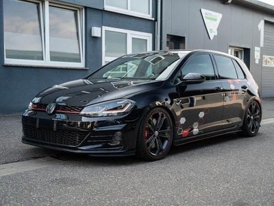 VW Golf