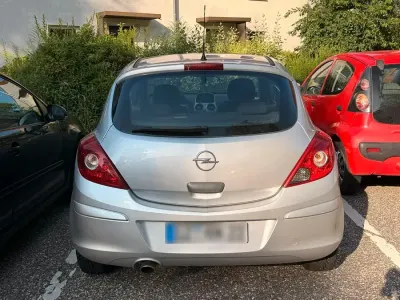 Gebraucht Opel Corsa 80 PS (58 kW) 2008 Grau Kleinwagen