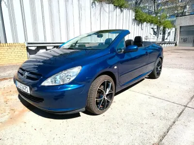 Brugt Peugeot 307 CC 136 HK (100 kW) 2004 Blå Cabriolet