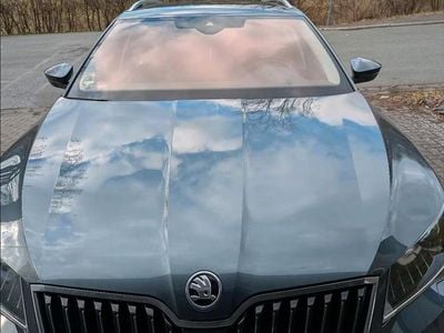 Gebraucht Skoda Superb 150 PS (110 kW) 2018 Grau Kombi