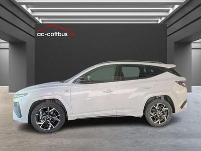Nuova Hyundai Tucson N Line 239 CV (175 kW) 2025 Verschiedene farben SUV