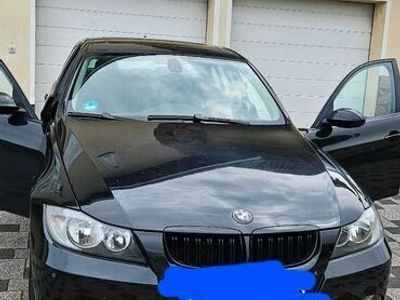 gebraucht BMW 320 schwarz