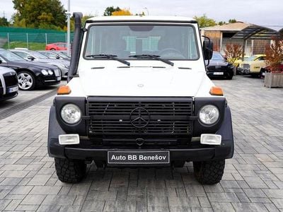 Mercedes G300