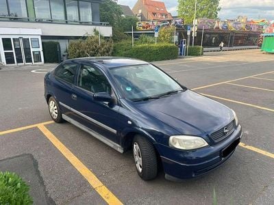 Gebraucht Opel Astra 75 PS (55 kW) 1999 Blau Coupé