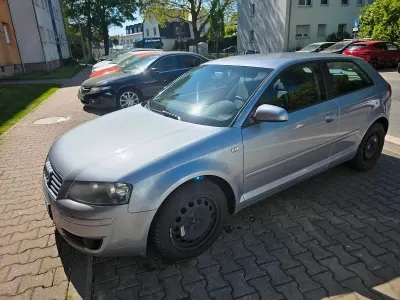 Usata Audi A3 105 CV (77 kW) 2004 Grigio Utilitaria