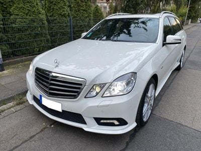 Mercedes E300