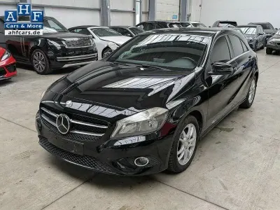 Gebraucht Mercedes A200 136 PS (100 kW) 2014 Schwarz Limousine