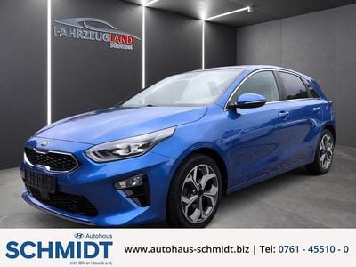 Gebraucht Kia Ceed Spirit 140 PS (102 kW) 2018 Blau Kleinwagen