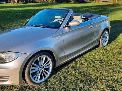 Gebraucht BMW 123 Cabriolet 204 PS (150 kW) 2009 Silber Cabrio
