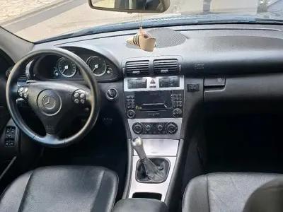 Gebraucht Mercedes C200 Sport Edition 122 PS (89 kW) 2007 Andere farben Kombi