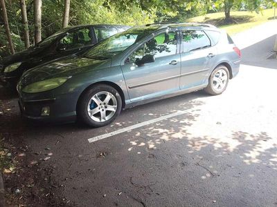 Peugeot 407