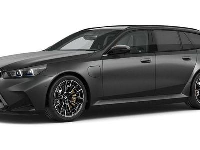 Grau Neu 2025 BMW M5 Comfort Edition Kombi | 174.290 €