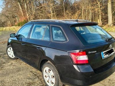 Schwarz Gebraucht 2015 Skoda Fabia Ambition Kombi | 6.500 € (Fairer Preis)