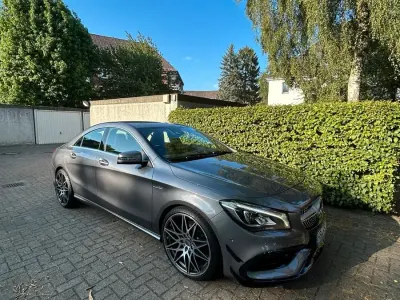 Gebraucht Mercedes CLA45 AMG AMG 185 PS (136 kW) 2018 Grau Coupé