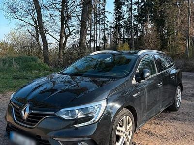 Gebraucht Renault Mégane GrandTour 140 PS (102 kW) 2019 Schwarz Kombi